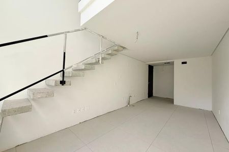 Sala / Cozinha  de apartamento para alugar com 1 quarto, 56m² em Rio Branco, Porto Alegre