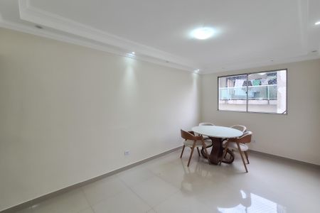 Apartamento para alugar com 62m², 2 quartos e 1 vagaSala