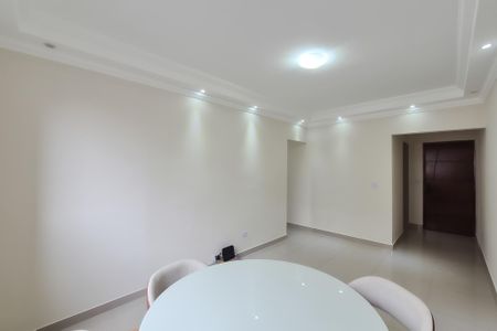 Apartamento para alugar com 62m², 2 quartos e 1 vagaSala