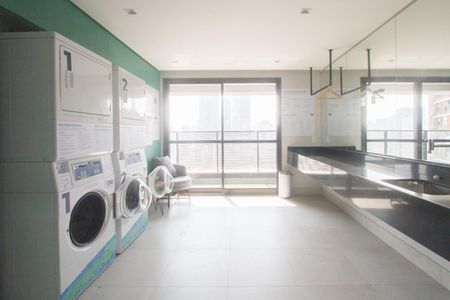 Apartamento à venda com 27m², 1 quarto e 1 vaga Apartamento à venda com 27m², 1 quarto e 1 vagaLavanderia