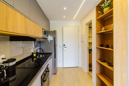 Apartamento à venda com 27m², 1 quarto e 1 vaga Apartamento à venda com 27m², 1 quarto e 1 vagaCozinha