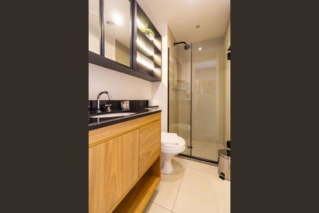 Apartamento à venda com 27m², 1 quarto e 1 vaga Apartamento à venda com 27m², 1 quarto e 1 vagaBanheiro