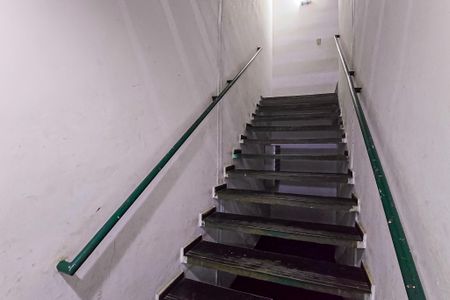 Apartamento para alugar com 50m², 2 quartos e 1 vagaEscada