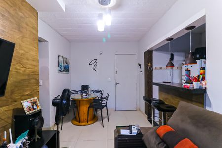 Sala de apartamento para alugar com 2 quartos, 50m² em Lins de Vasconcelos, Rio de Janeiro