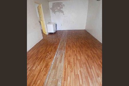 Quarto / Cozinha  de apartamento para alugar com 1 quarto, 95m² em Humaitá, Porto Alegre