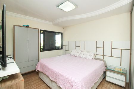 Apartamento à venda com 141m², 3 quartos e 3 vagas Apartamento à venda com 141m², 3 quartos e 3 vagasSuíte 1