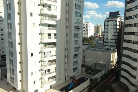 Apartamento à venda com 141m², 3 quartos e 3 vagas Apartamento à venda com 141m², 3 quartos e 3 vagasVista da Área de Serviço