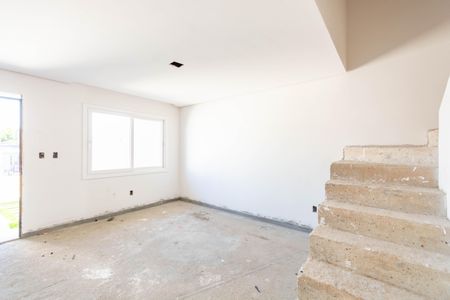 Casa à venda com 3 quartos, 139m² em Estância Velha, Canoas