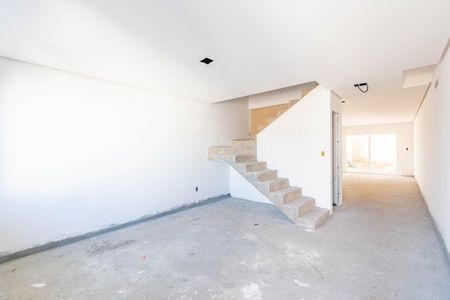 Casa à venda com 3 quartos, 139m² em Estância Velha, Canoas