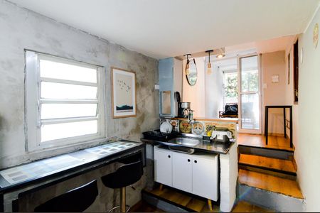 Cozinha de kitnet/studio para alugar com 1 quarto, 35m² em Vila Maricy, Guarulhos