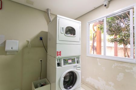Apartamento para alugar com 43m², 1 quarto e 1 vagaÁrea comum - Lavanderia 