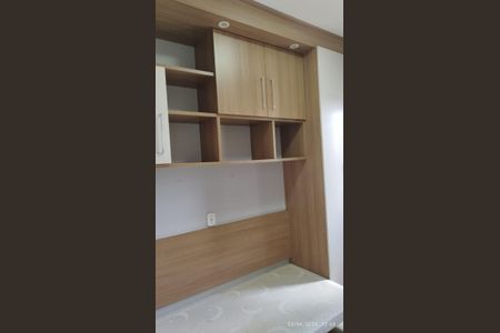 Apartamento para alugar com 73m², 3 quartos e 2 vagasQuarto