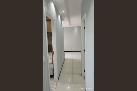 Corredor de apartamento para alugar com 3 quartos, 73m² em Nucleo Residencial Celia Mota, Barueri