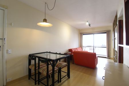 Apartamento à venda com 45m², 1 quarto e 1 vagaSala