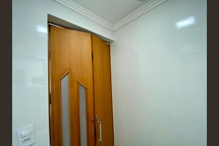 Apartamento à venda com 55m², 2 quartos e 1 vagaBanheiro