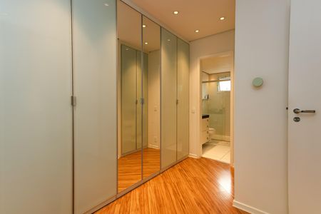 Apartamento à venda com 132m², 3 quartos e 2 vagassuíte 3