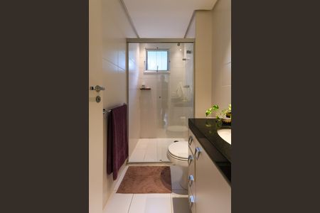 Apartamento à venda com 132m², 3 quartos e 2 vagasBanheiro da Suíte 1