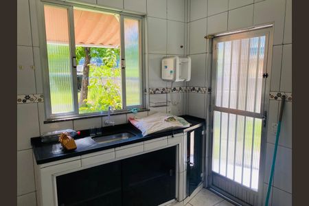Casa para alugar com 75m², 2 quartos e 5 vagasCozinha
