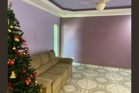 Sala de casa para alugar com 2 quartos, 75m² em Parque Fluminense , Duque de Caxias