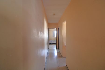 Casa à venda com 220m², 4 quartos e 2 vagasCorredor