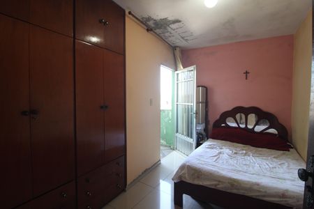 Casa à venda com 220m², 4 quartos e 2 vagasQuarto 3