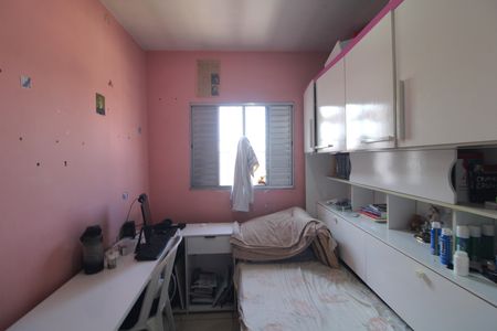 Casa à venda com 220m², 4 quartos e 2 vagasQuarto 2