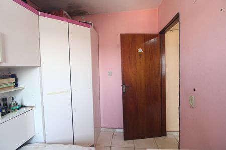 Casa à venda com 220m², 4 quartos e 2 vagasQuarto 2
