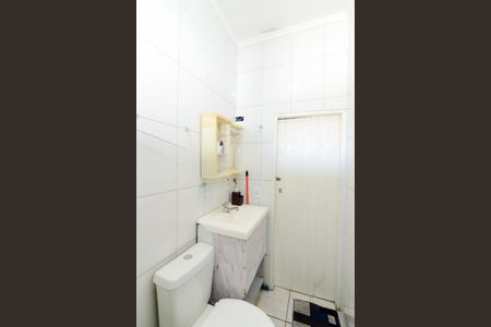 Banheiro da Suíte de apartamento para alugar com 1 quarto, 47m² em Vila Maricy, Guarulhos