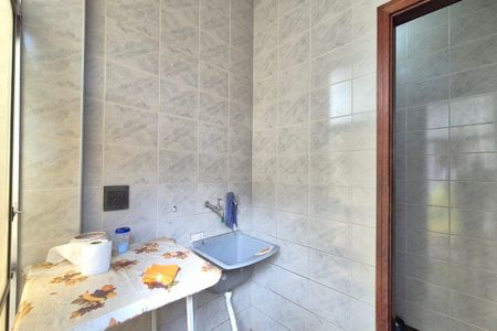 Casa à venda com 280m², 5 quartos e 4 vagasÁrea de Serviço