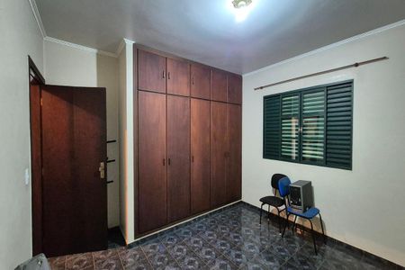 Casa à venda com 280m², 5 quartos e 4 vagasQuarto 2 