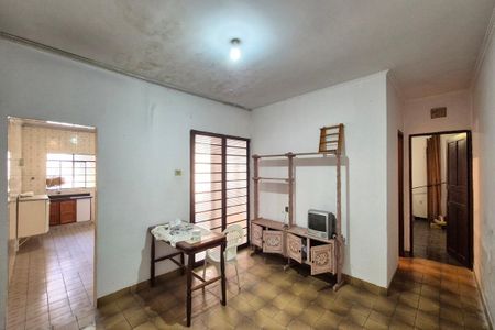 Casa à venda com 280m², 5 quartos e 4 vagasSala