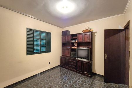Casa à venda com 280m², 5 quartos e 4 vagasQuarto 1 