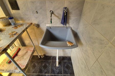 Casa à venda com 280m², 5 quartos e 4 vagasÁrea de Serviço