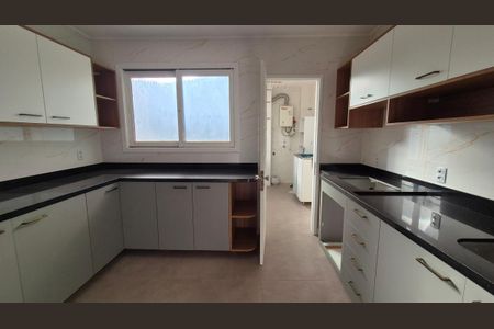 Apartamento à venda com 3 quartos, 228m² em Passo d’Areia, Porto Alegre