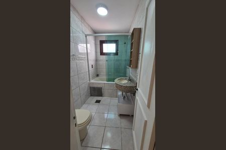 Apartamento à venda com 228m², 3 quartos e 2 vagasBanheiro 