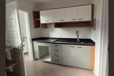 Apartamento à venda com 3 quartos, 228m² em Passo d’Areia, Porto Alegre
