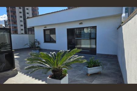 Apartamento à venda com 228m², 3 quartos e 2 vagasÁrea comum