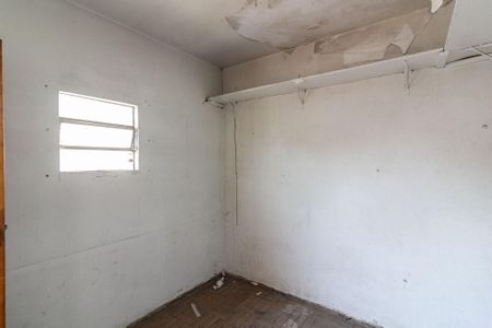 Casa à venda com 250m², 3 quartos e 4 vagasQuarto de Serviço