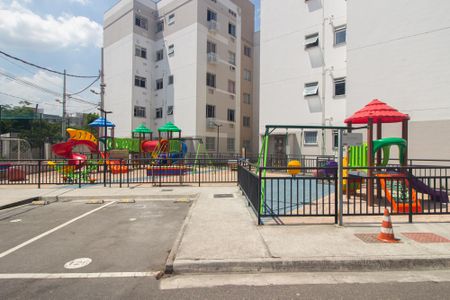 Apartamento para alugar com 44m², 2 quartos e sem vagaÁrea comum - Playground