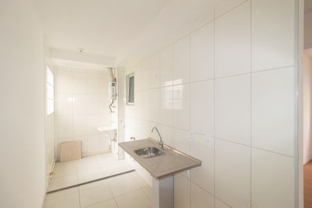 Apartamento para alugar com 44m², 2 quartos e sem vagaCozinha e Área de Serviço