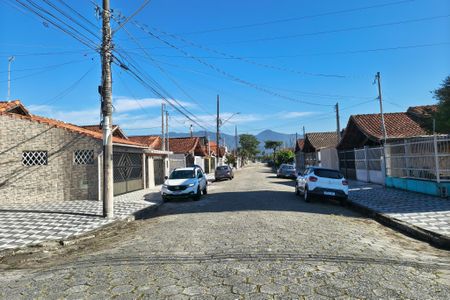 Casa para alugar com 100m², 2 quartos e 2 vagasVista da Rua