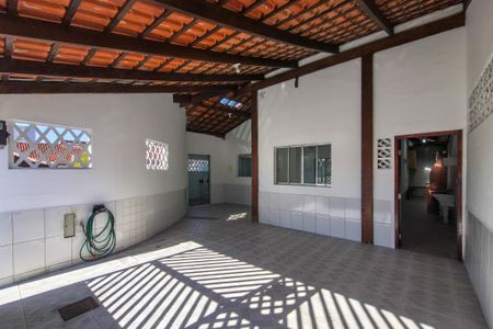 Casa para alugar com 100m², 2 quartos e 2 vagasGaragem