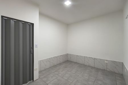 Casa para alugar com 100m², 2 quartos e 2 vagasQuarto