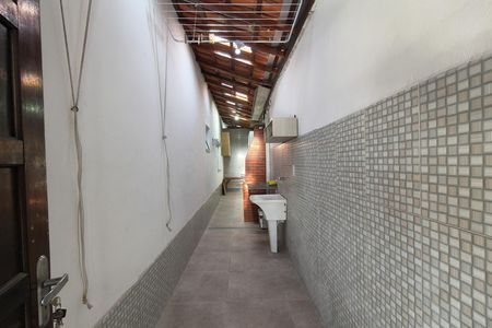 Casa para alugar com 100m², 2 quartos e 2 vagasÁrea de Serviço