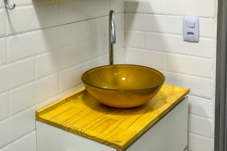 Casa para alugar com 100m², 2 quartos e 2 vagasBanheiro 