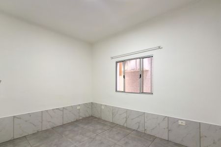 Casa para alugar com 100m², 2 quartos e 2 vagasQuarto