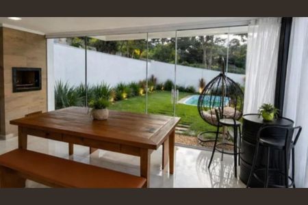 Casa de condomínio à venda com 50m², 3 quartos e 2 vagasCozinha