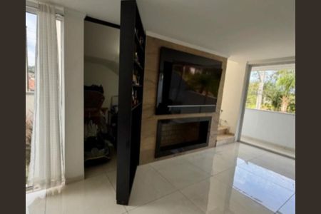 Sala de casa de condomínio à venda com 3 quartos, 50m² em Hípica, Porto Alegre