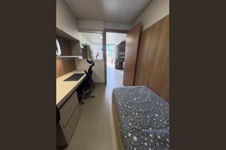 Apartamento à venda com 193m², 4 quartos e 2 vagasQuarto