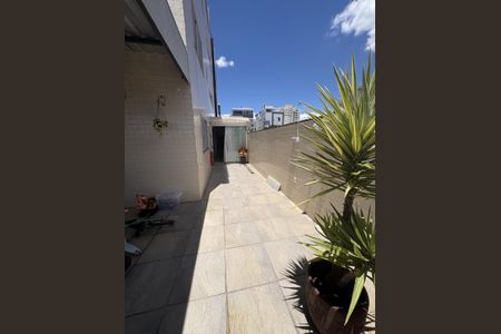 Apartamento à venda com 193m², 4 quartos e 2 vagasÁrea externa